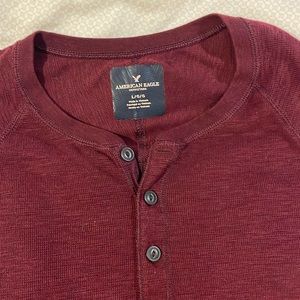 ⚫️men’s American eagle top